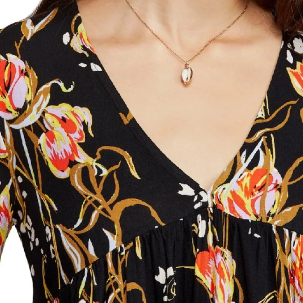 Free People Bella Printed Black Onyx Floral Tunic Size Medium